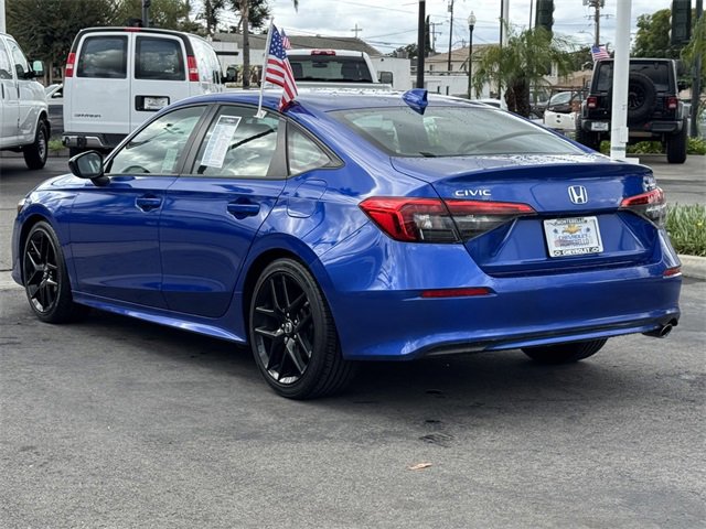 Used 2022 Honda Civic Sport image 2