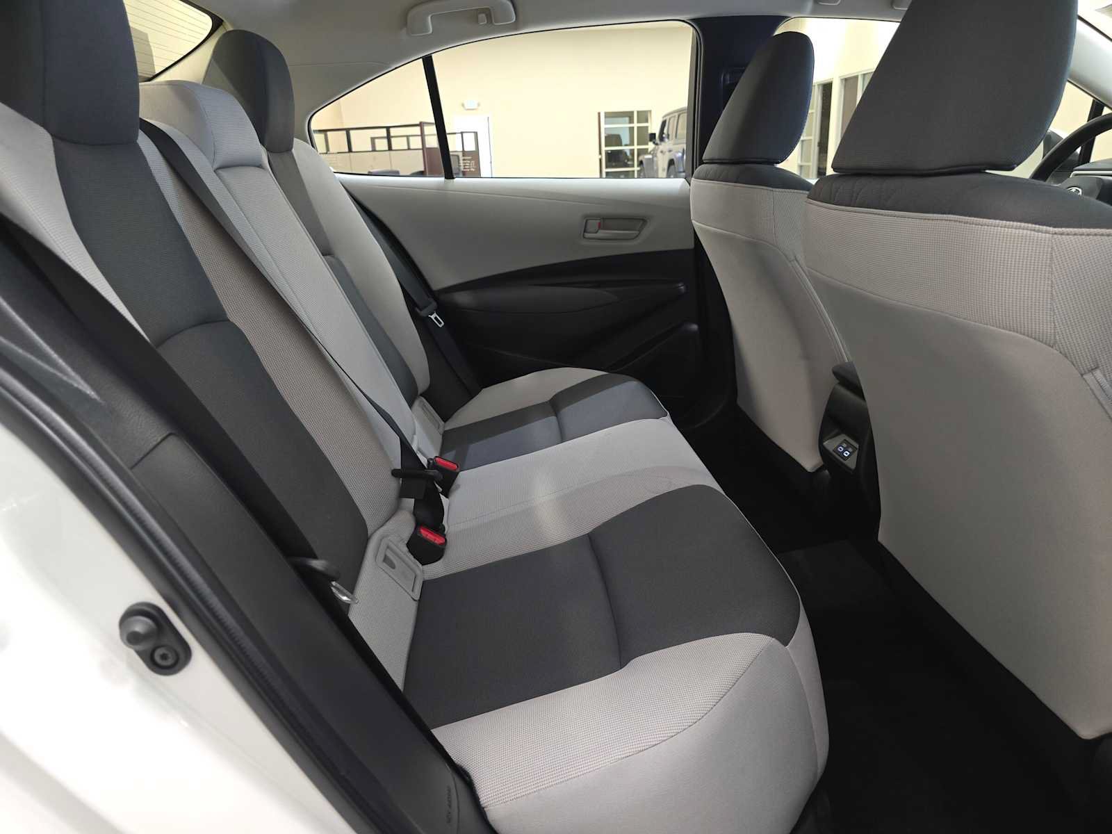 Certified 2024 Toyota Corolla LE FWD image 25