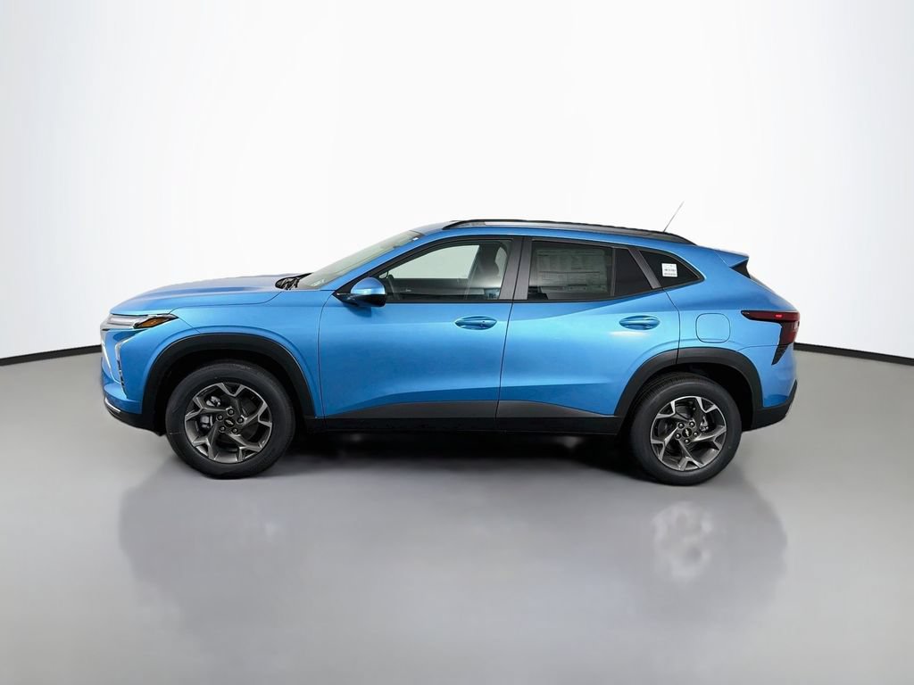 New 2026 Chevrolet Trax LT w/ Driver Confidence Package FWD image 4