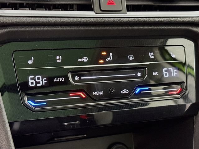 New 2026 Volkswagen Taos SEL AWD/4WD image 17