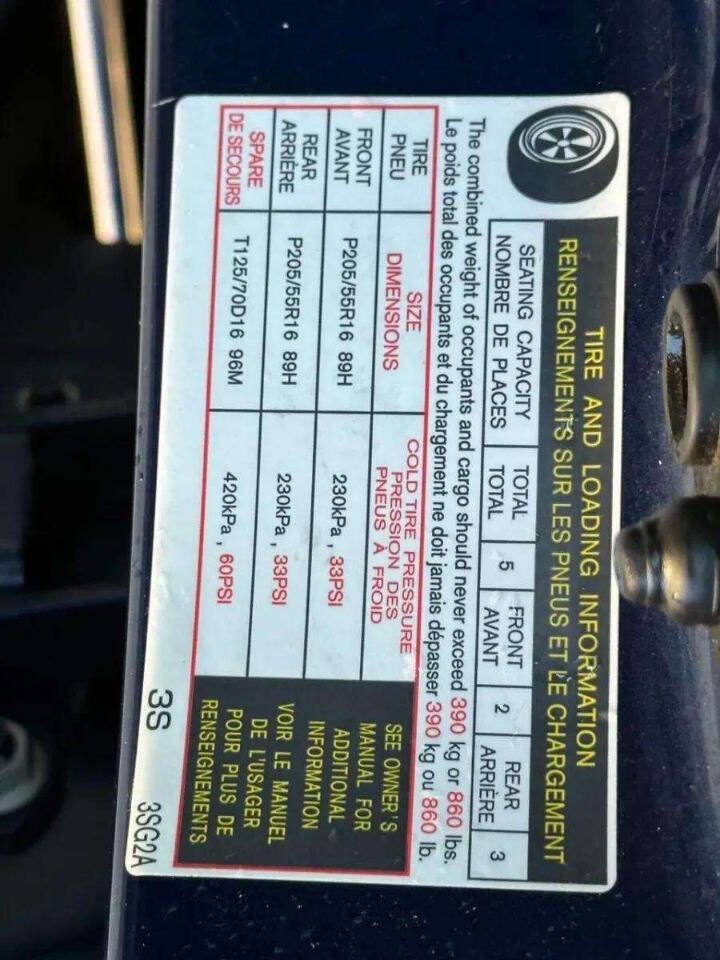 Used 2017 Nissan Sentra S image 40