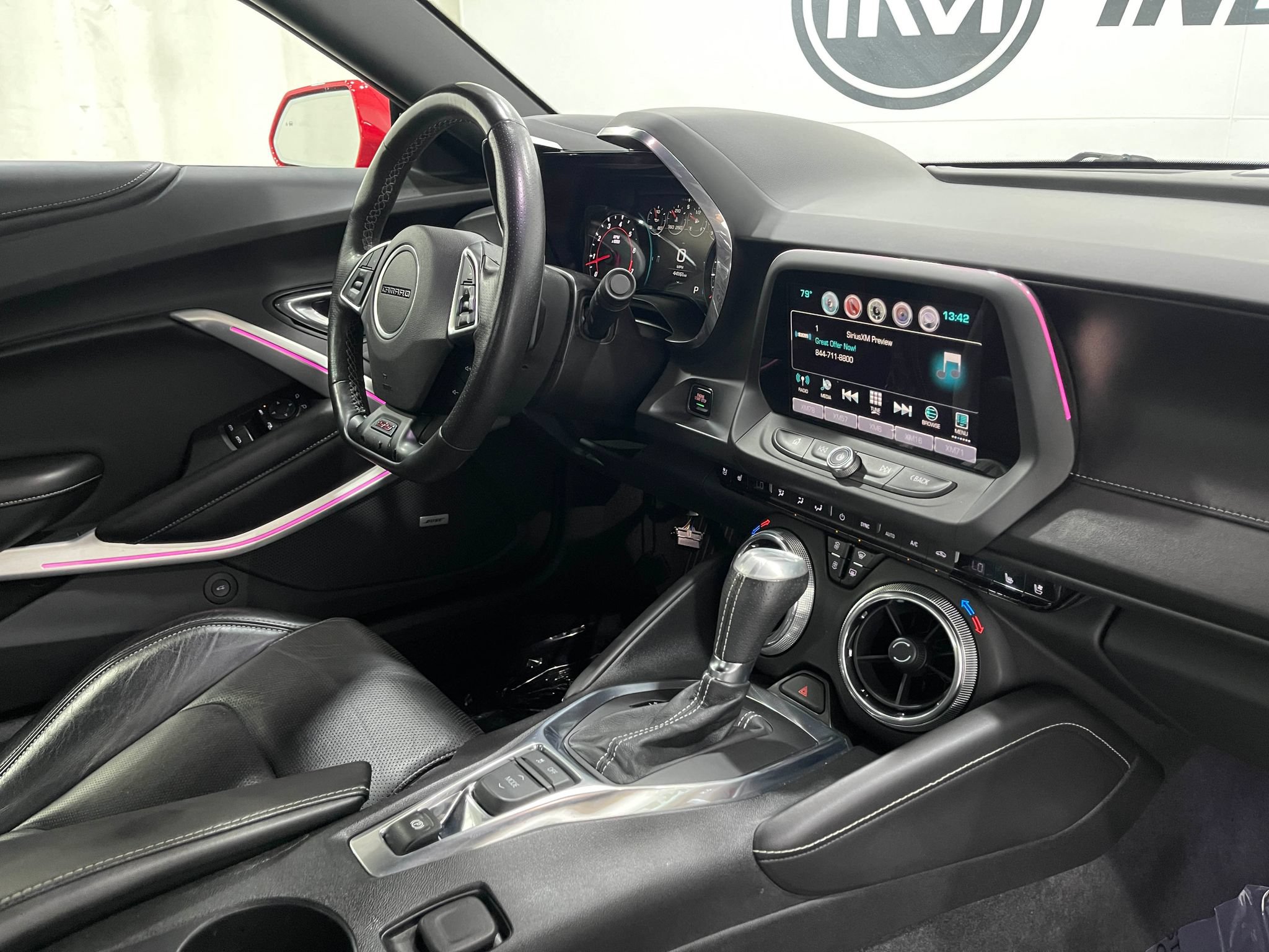 Used 2018 Chevrolet Camaro SS RWD image 18