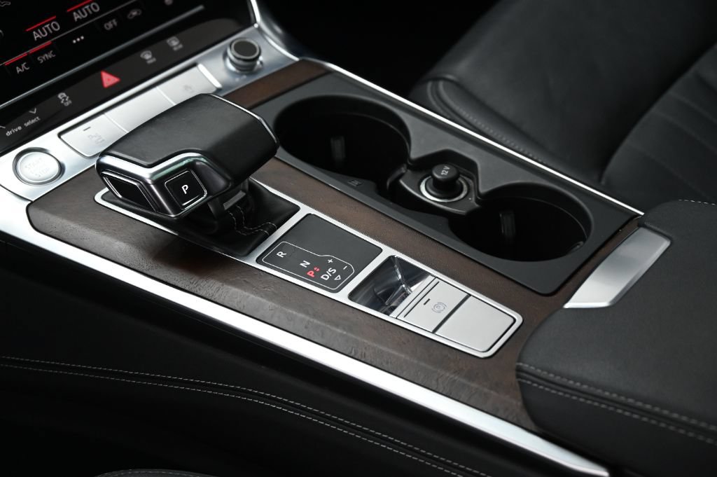 Used 2020 Audi A6 3.0T allroad Premium Plus AWD/4WD image 26