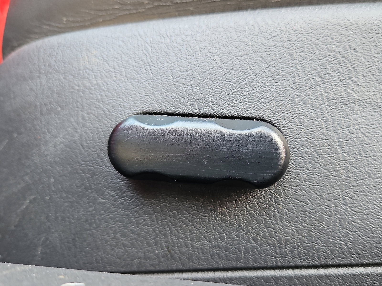 Used 2002 Ford Thunderbird image 26