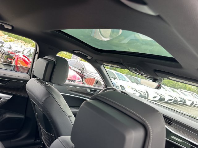Used 2022 Audi A6 Premium Plus w/ Premium Plus Package AWD/4WD image 32