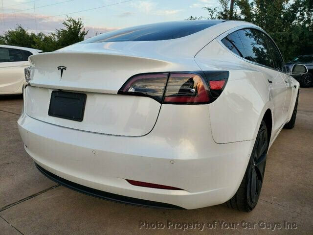 Used 2019 Tesla Model 3 image 14