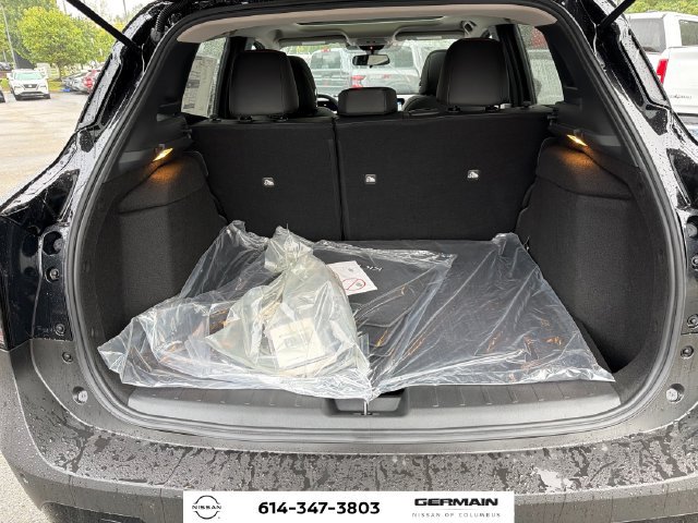 New 2027 Nissan Kicks SR w/ SR Premium Package AWD/4WD image 10