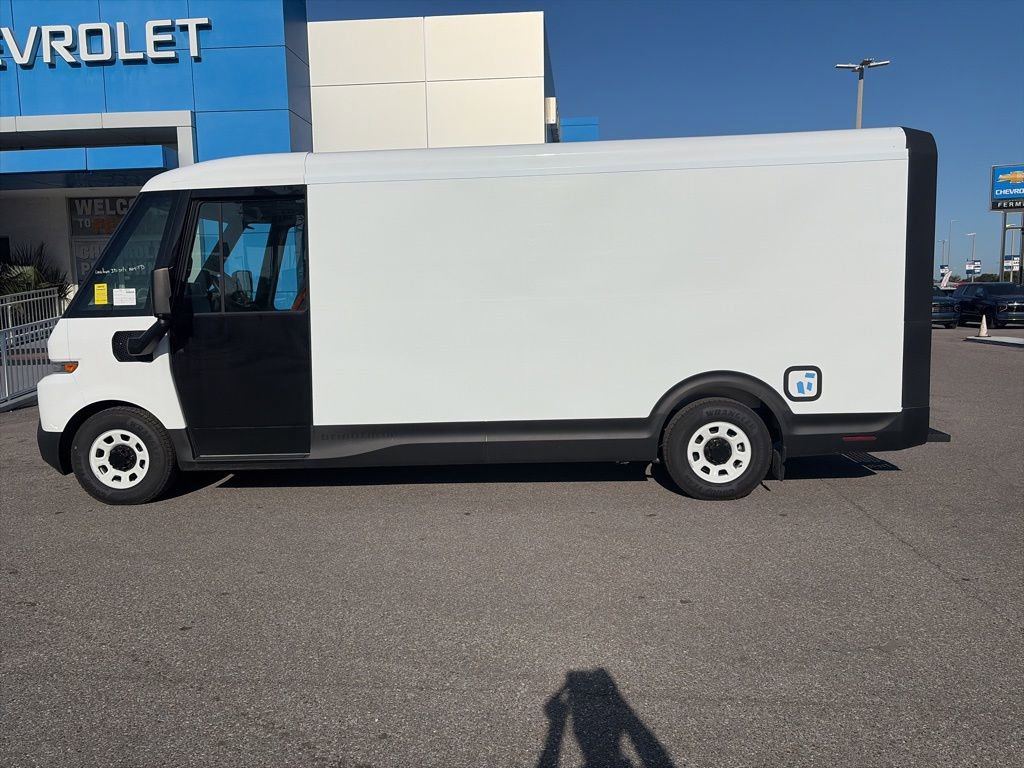 Used 2024 Chevrolet Brightdrop 600 w/ Battery Pack, Max Range AWD/4WD image 9