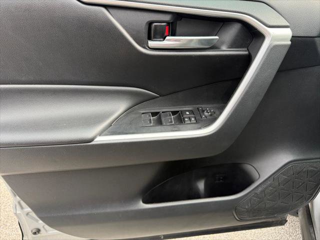 Certified 2024 Toyota RAV4 XLE FWD image 26
