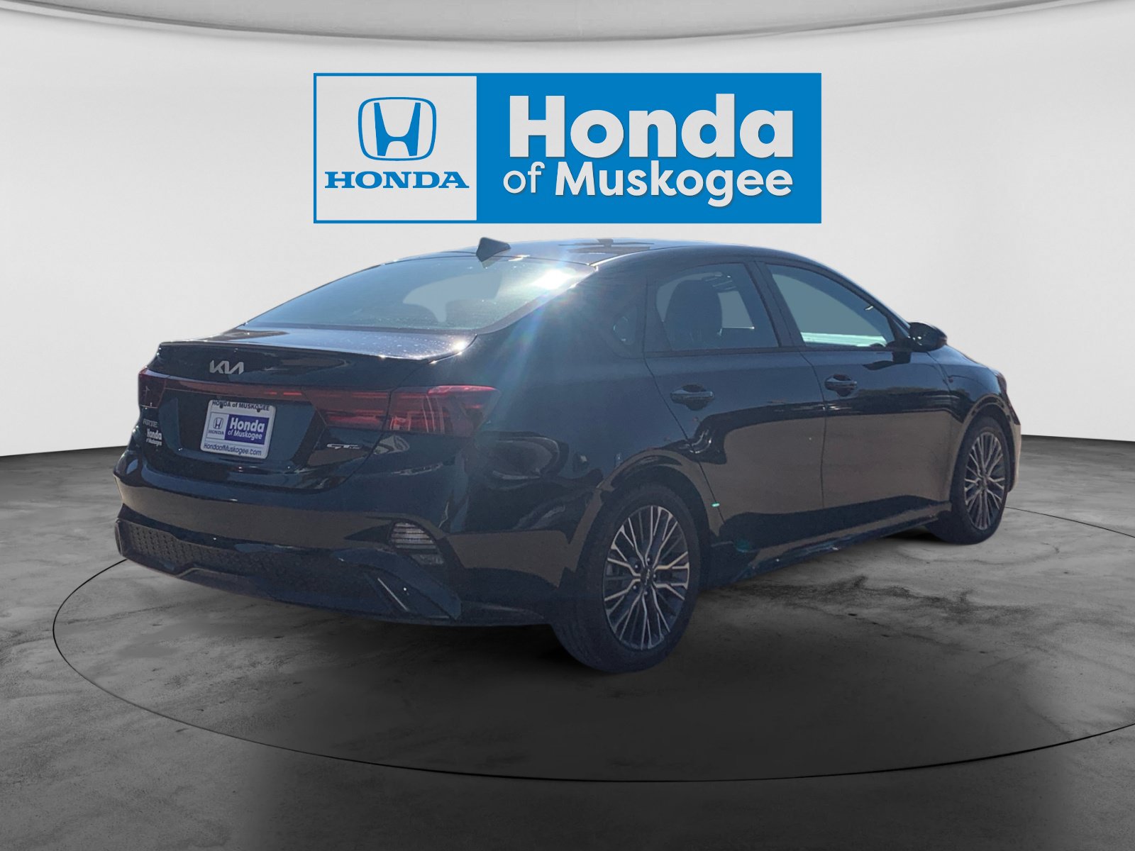 Used 2023 Kia Forte GT-Line FWD image 5