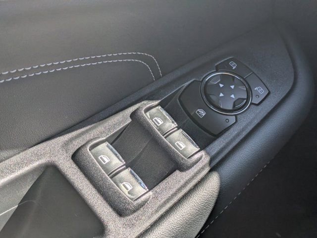 Used 2024 Ford Edge Titanium image 20