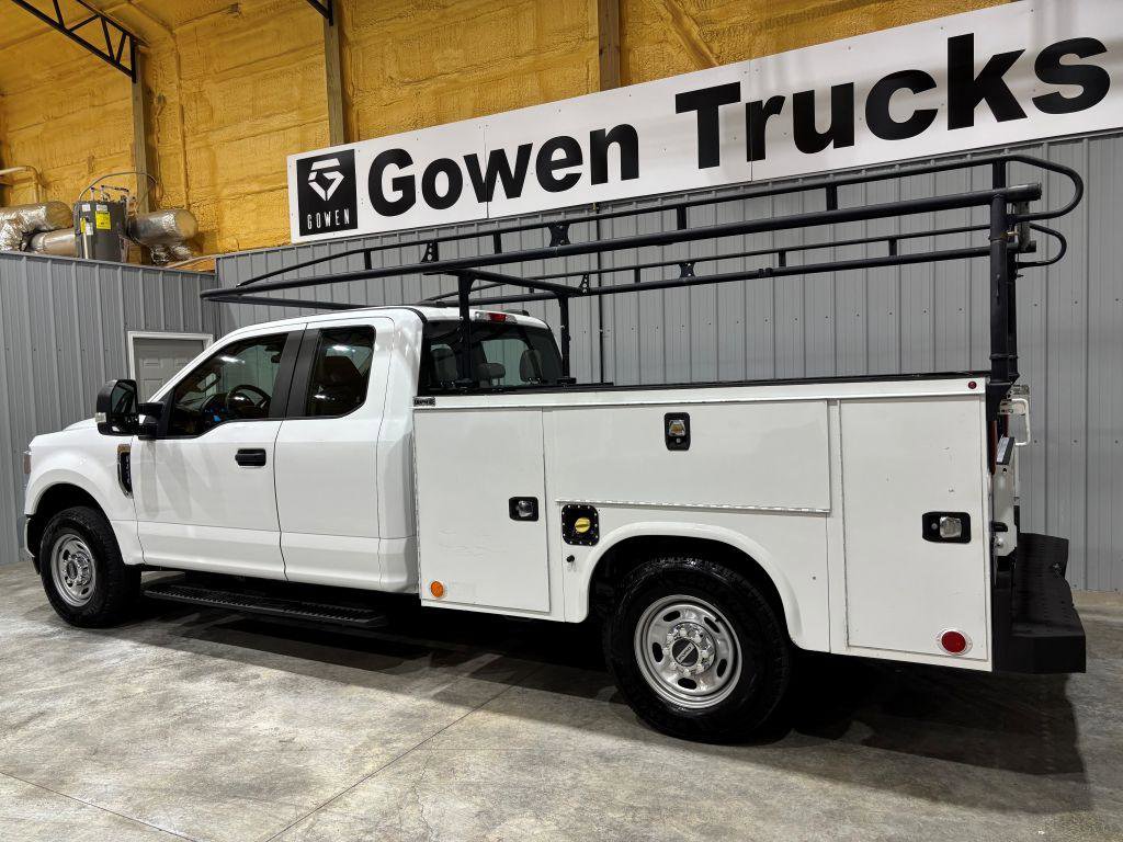 Used 2022 Ford F250 XL w/ Power Equipment Group RWD image 5