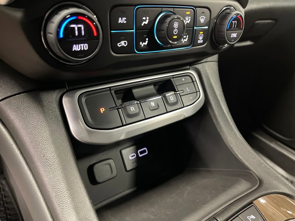 Certified 2023 GMC Acadia SLE w/ Driver Convenience Package image 23