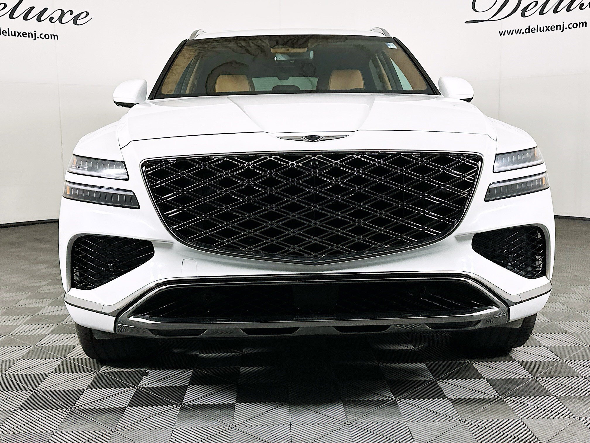Used 2025 Genesis GV80 3.5T Prestige AWD/4WD image 2