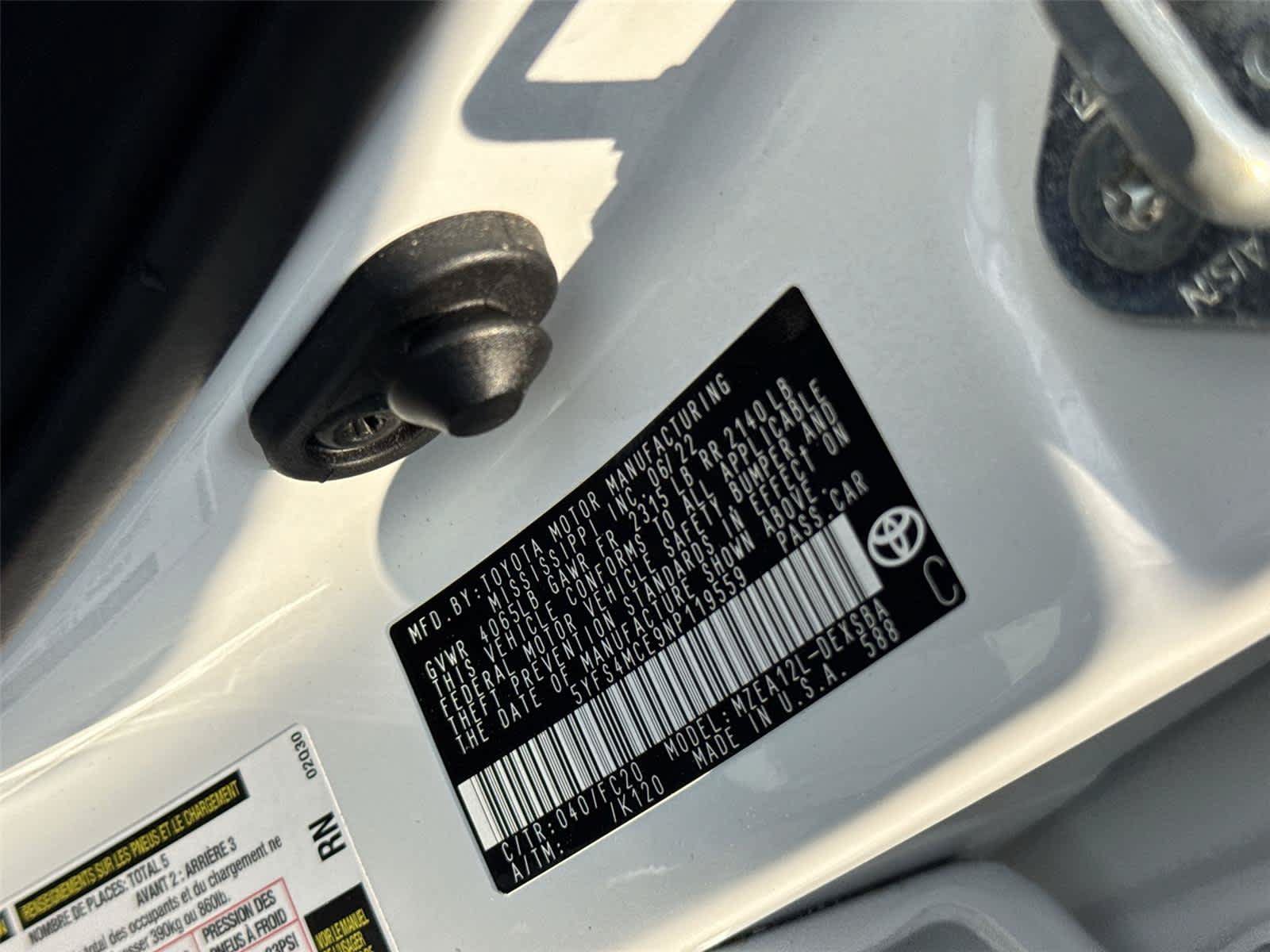 Used 2022 Toyota Corolla SE w/ Carpet Mat Package (TMS) FWD image 30