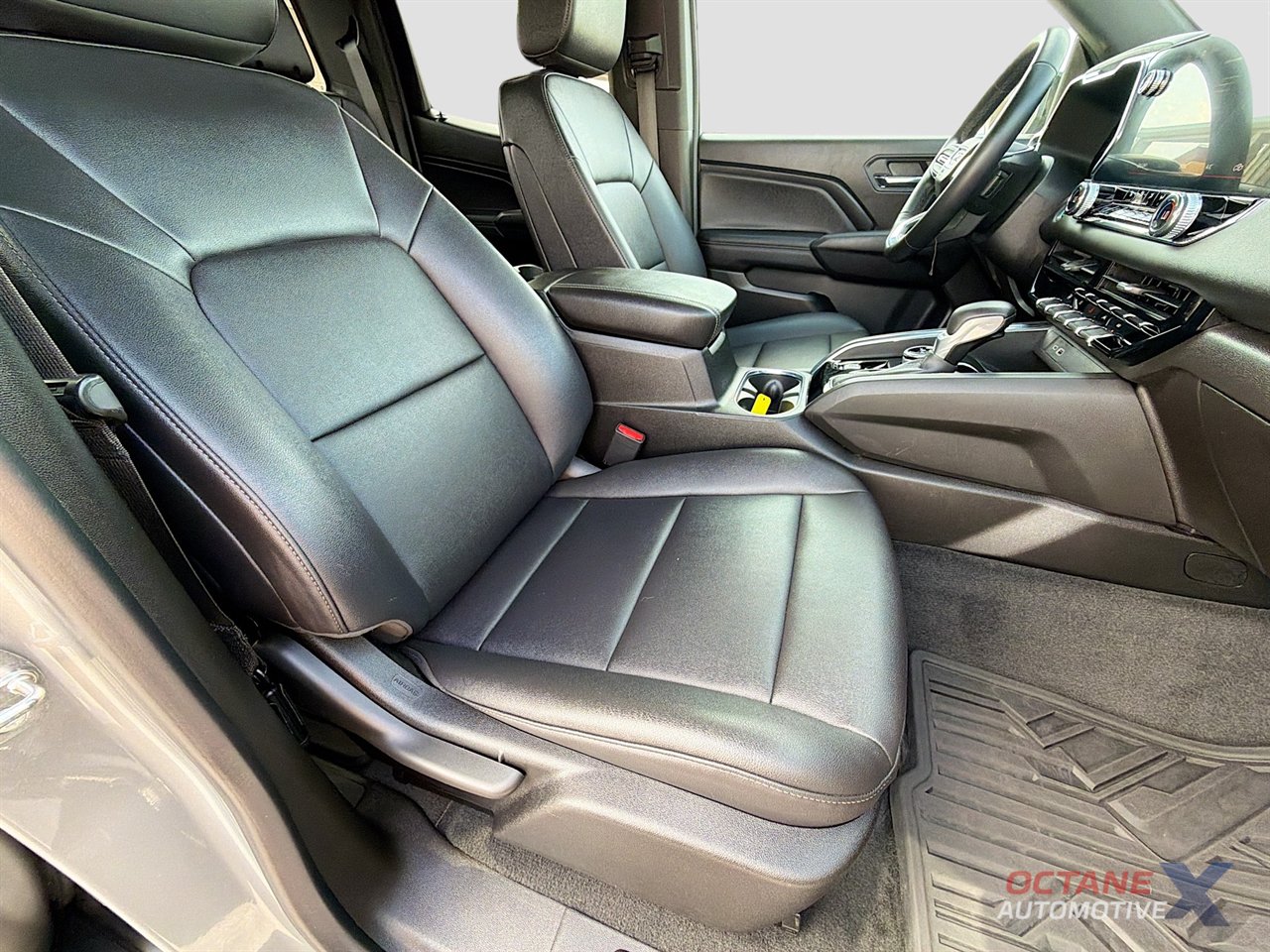 Used 2023 GMC Canyon Elevation w/ Elevation Premium Package AWD/4WD image 26