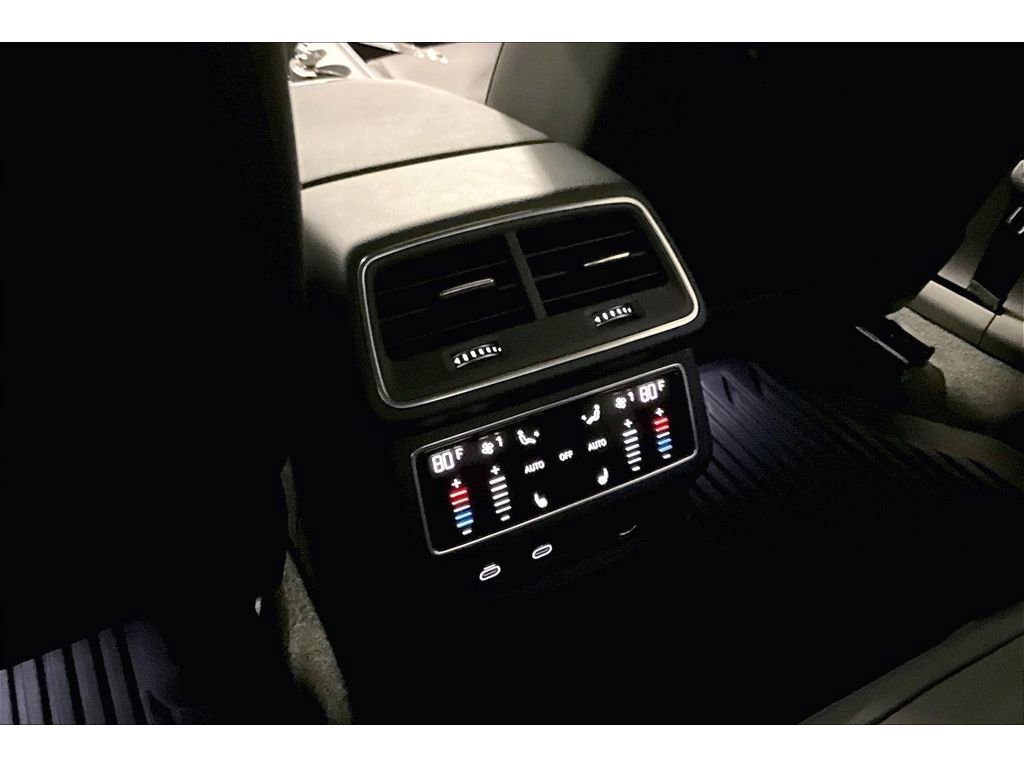 Used 2022 Audi A6 Premium Plus image 35