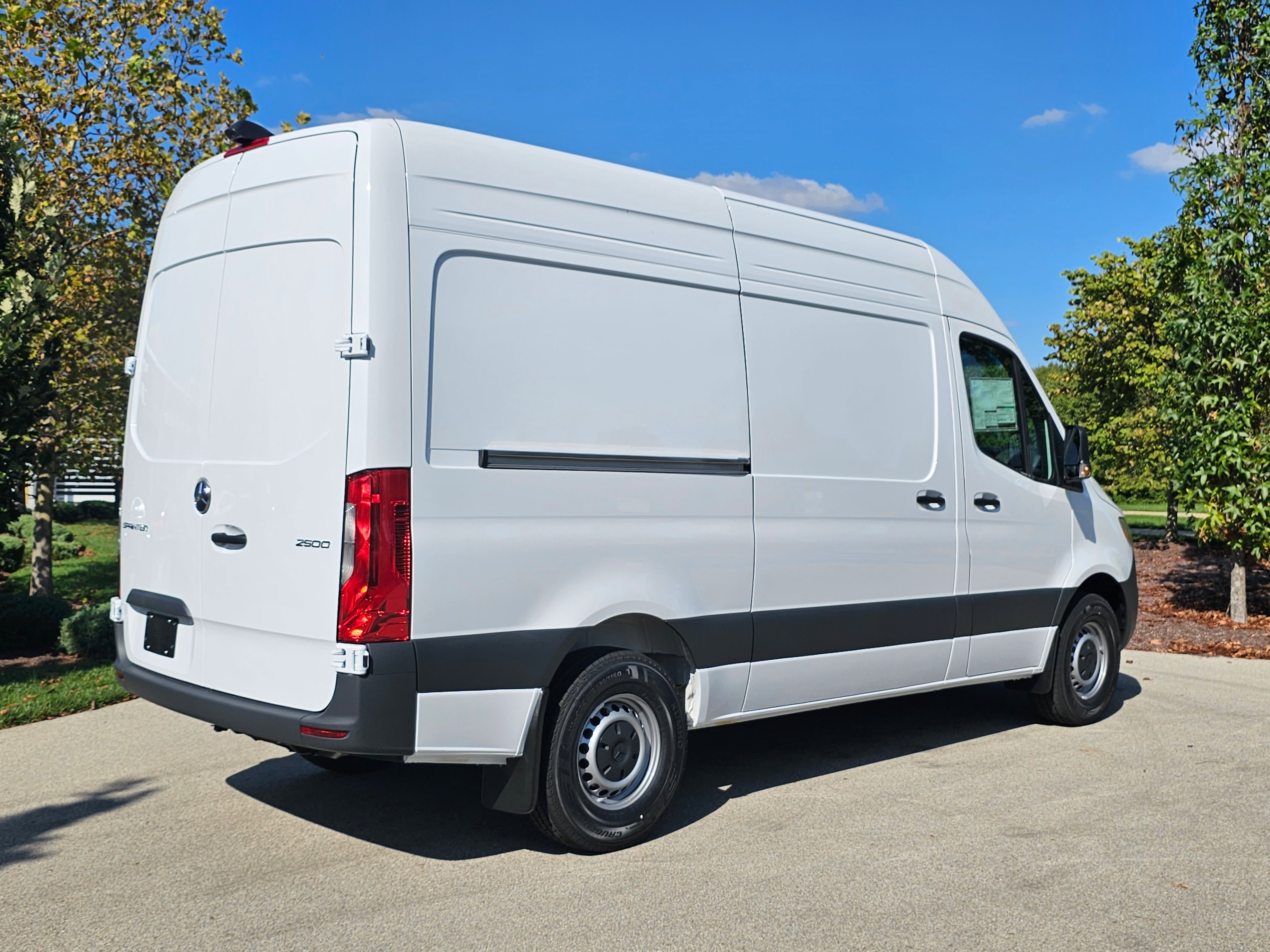 New 2025 Mercedes-Benz Sprinter 2500 image 4