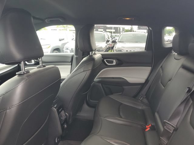 Used 2024 Jeep Compass Limited AWD/4WD image 9