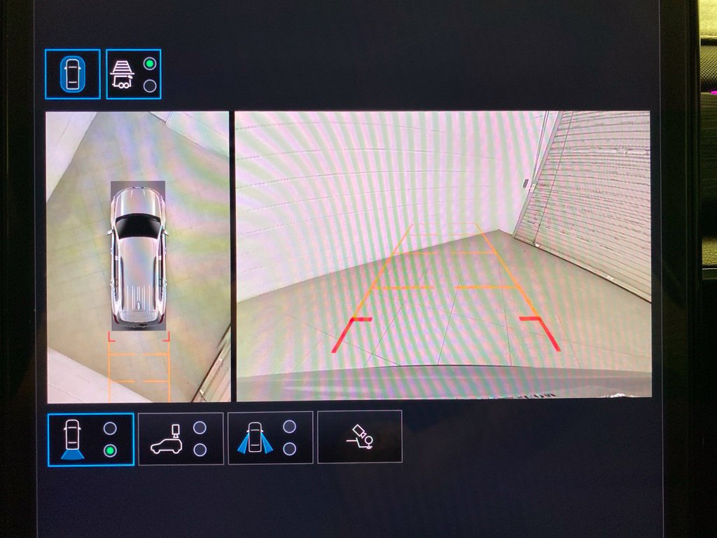 Used 2025 GMC Acadia AT4 AWD/4WD image 15