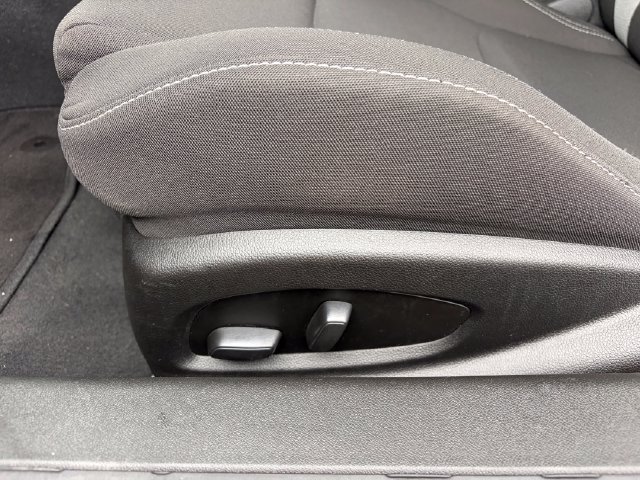 Used 2024 Chevrolet Camaro LT RWD image 23