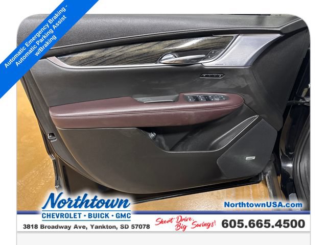 Used 2024 Cadillac XT6 Premium Luxury w/ Technology Package AWD/4WD image 11