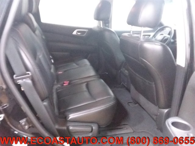 Used 2014 Nissan Pathfinder SL w/ SL Tech Package FWD image 15