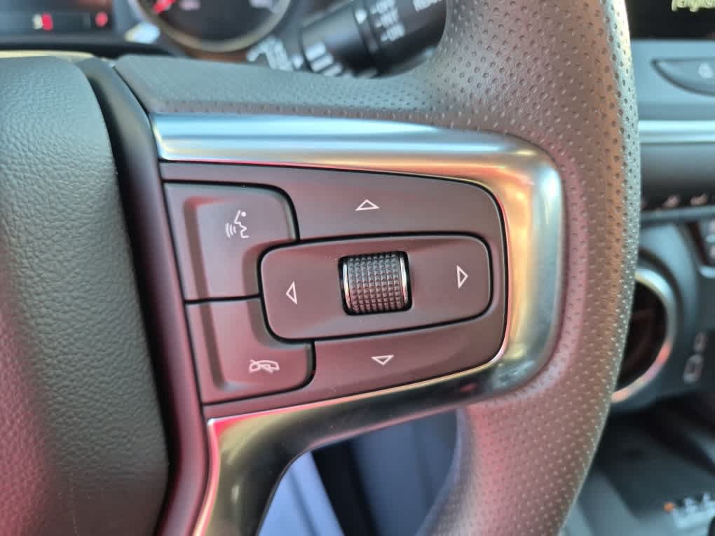 New 2026 Chevrolet Blazer LT w/ Convenience Package FWD image 19