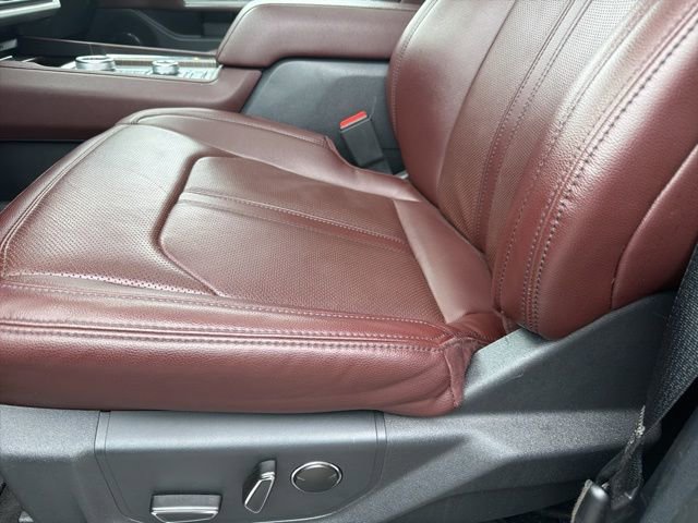 Used 2024 Ford Expedition Max Limited image 21