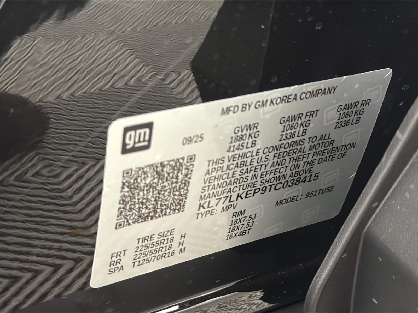 New 2026 Chevrolet Trax ACTIV w/ Sunroof Package image 29