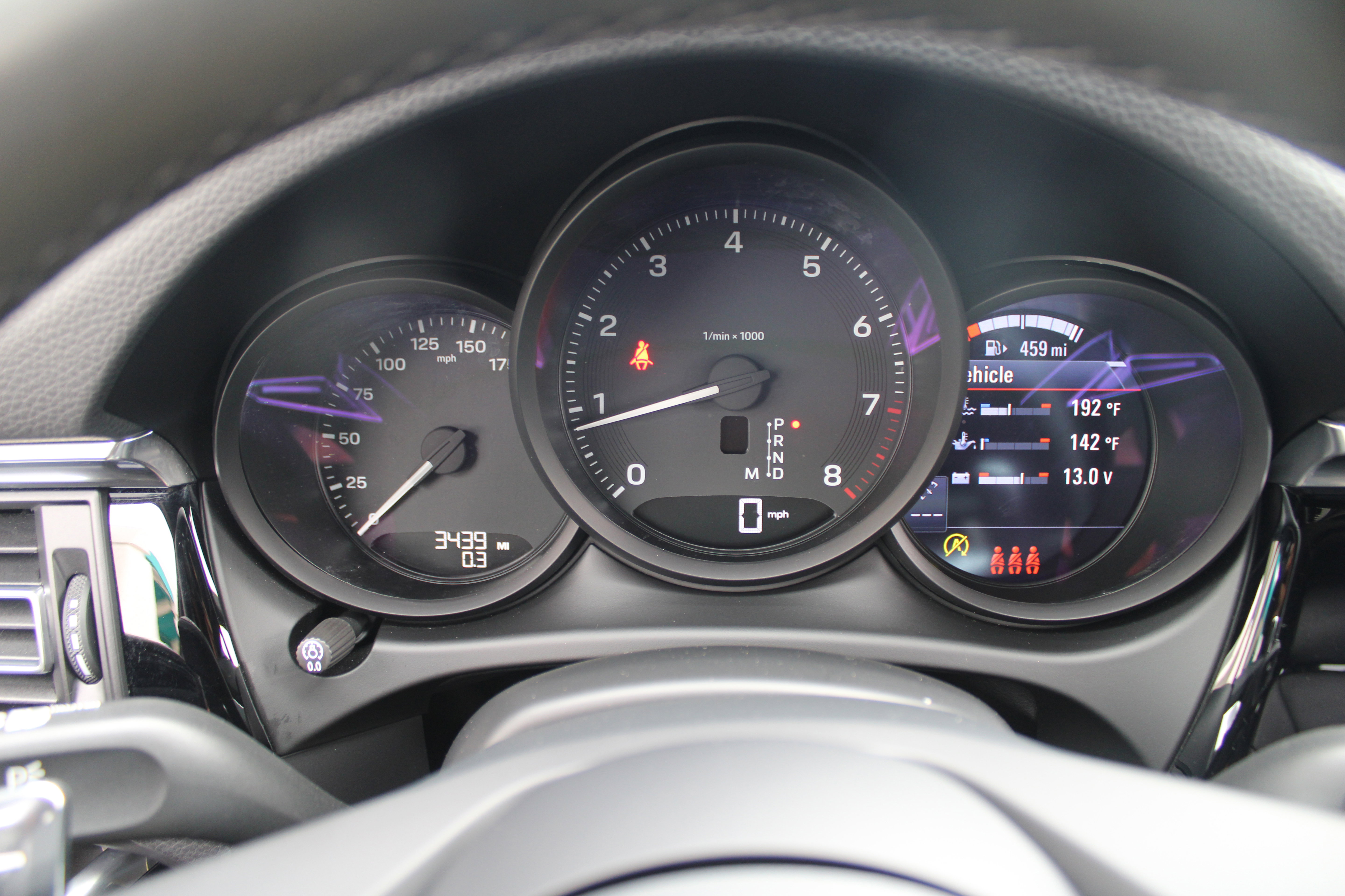 Certified 2026 Porsche Macan Turbo AWD/4WD image 20