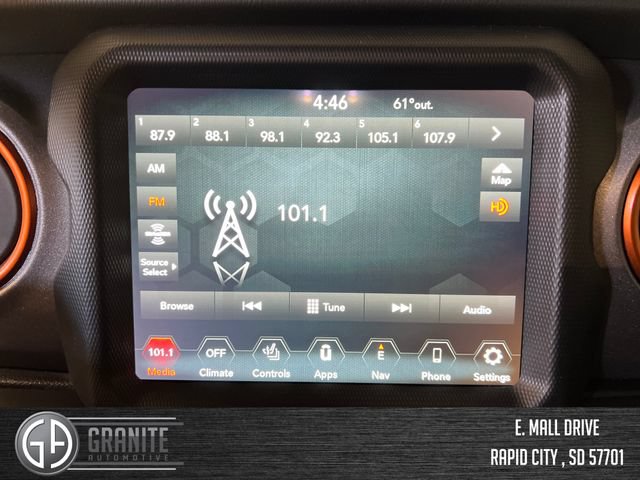 Used 2021 Jeep Gladiator Mojave w/ Dual Top Group AWD/4WD image 20