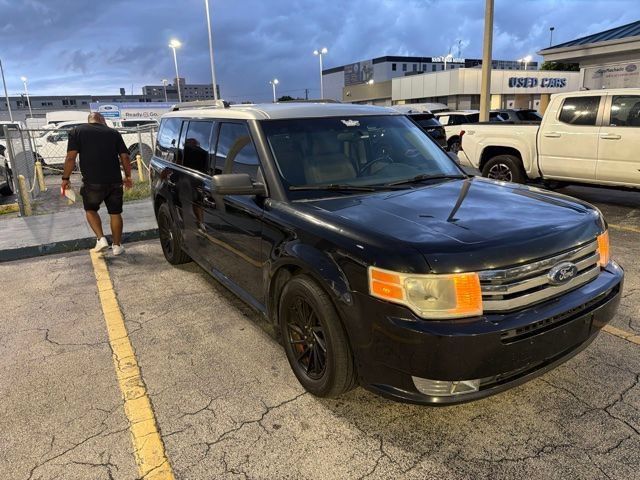 Used 2011 Ford Flex SE w/ Trailer Tow Pkg Class III FWD image 3