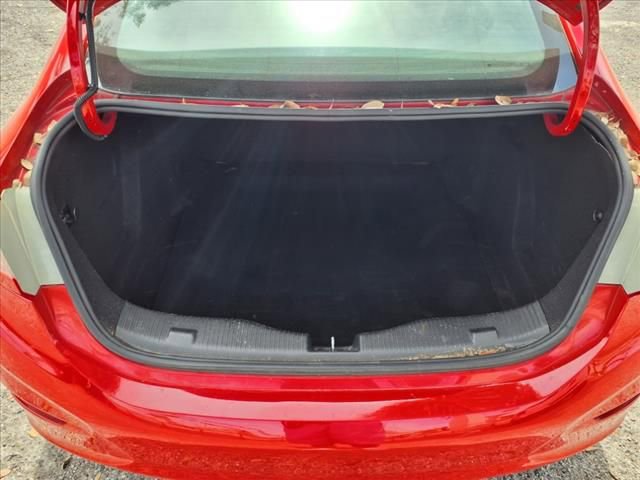 Used 2017 Chevrolet Cruze LS FWD image 10