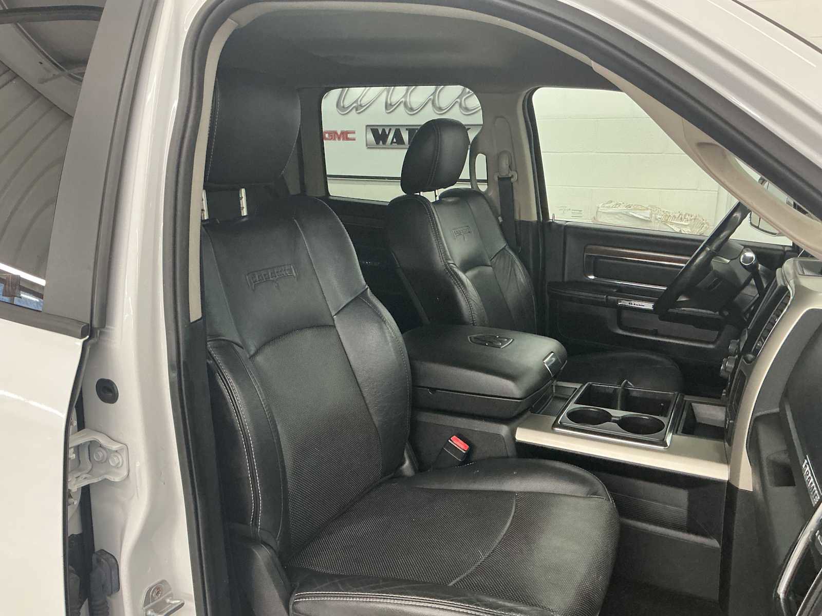 Used 2014 RAM 2500 Laramie image 25