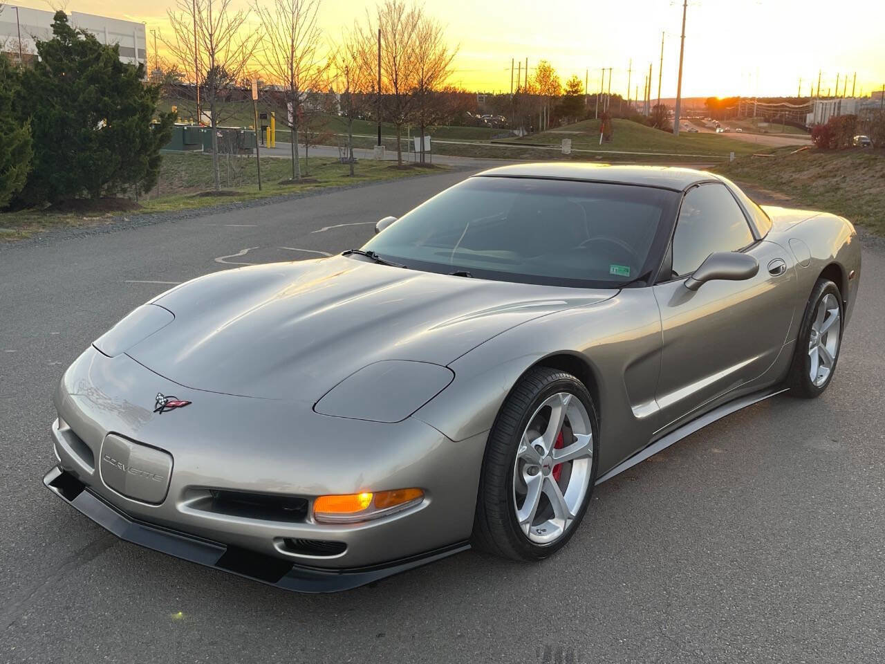 Used 2000 Chevrolet Corvette Coupe image 7