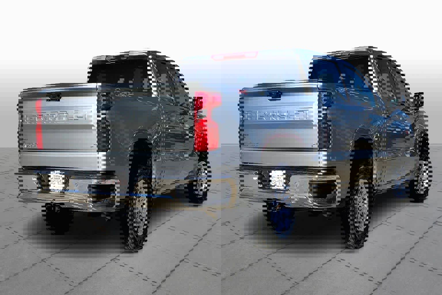 Used 2025 Chevrolet Silverado 1500 LT image 12