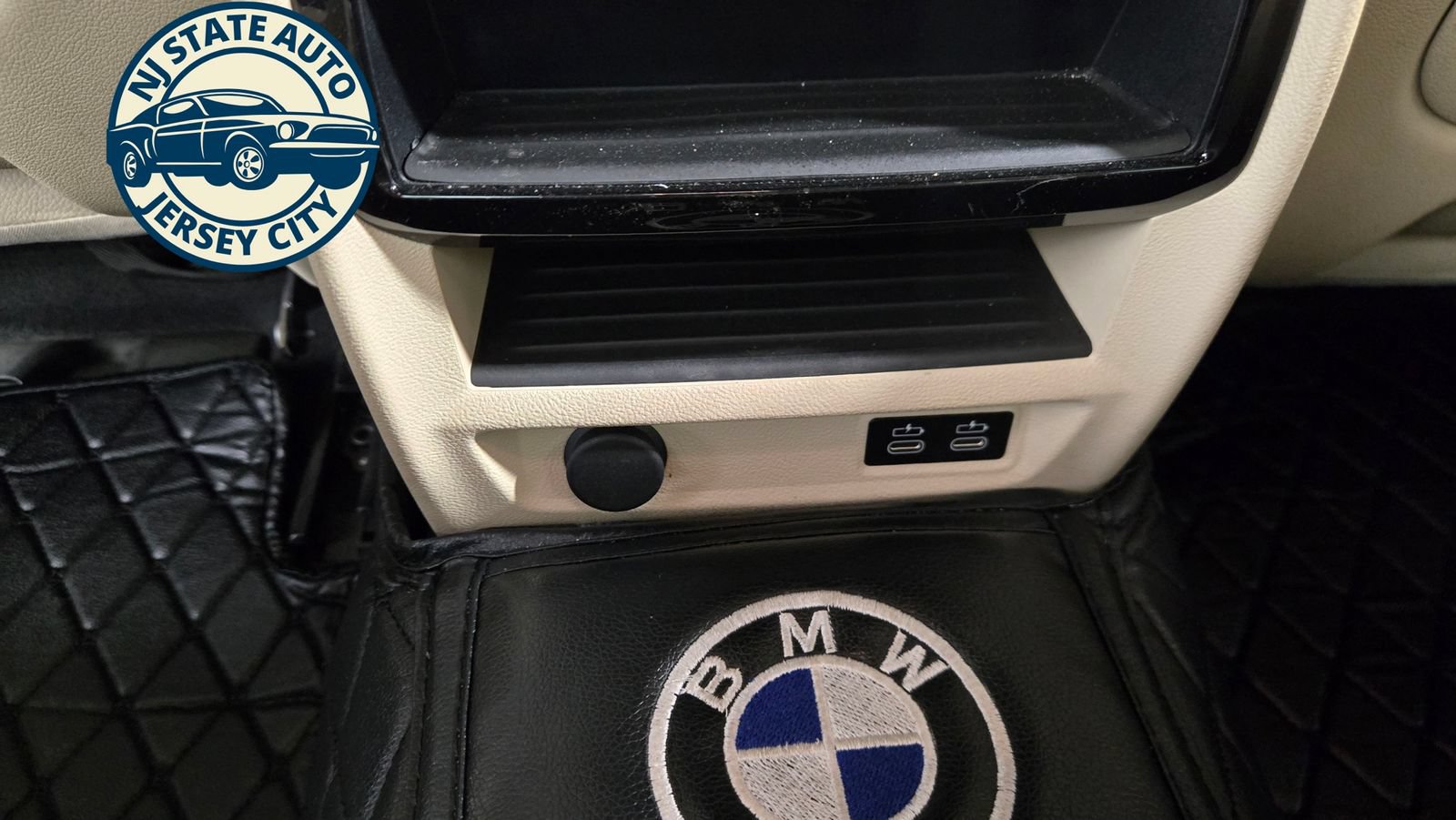 Used 2020 BMW 530i w/ Convenience Package RWD image 31