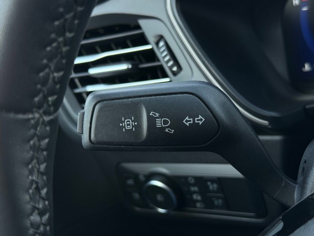 Used 2022 Ford Escape SEL w/ Technology Package image 33