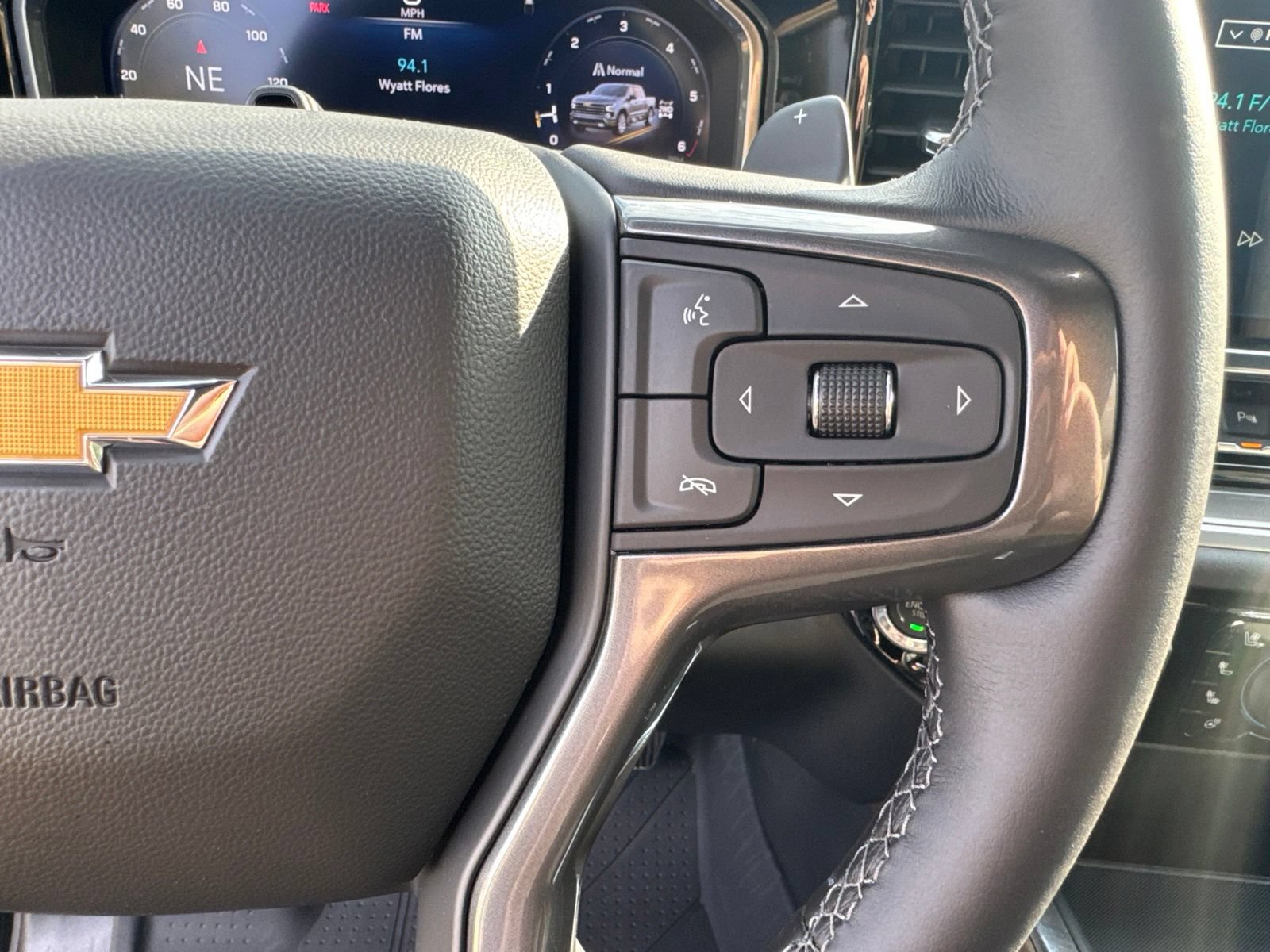 New 2026 Chevrolet Silverado 1500 High Country w/ High Country Premium Package AWD/4WD image 21