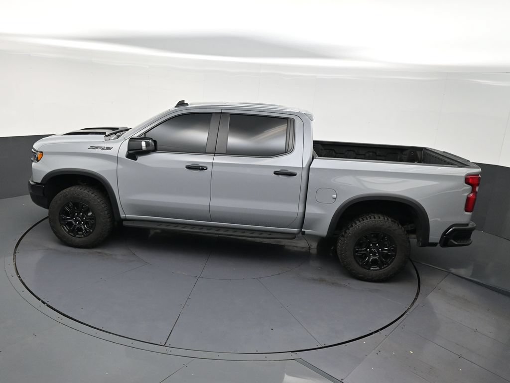 Used 2024 Chevrolet Silverado 1500 ZR2 w/ Technology Package AWD/4WD image 12