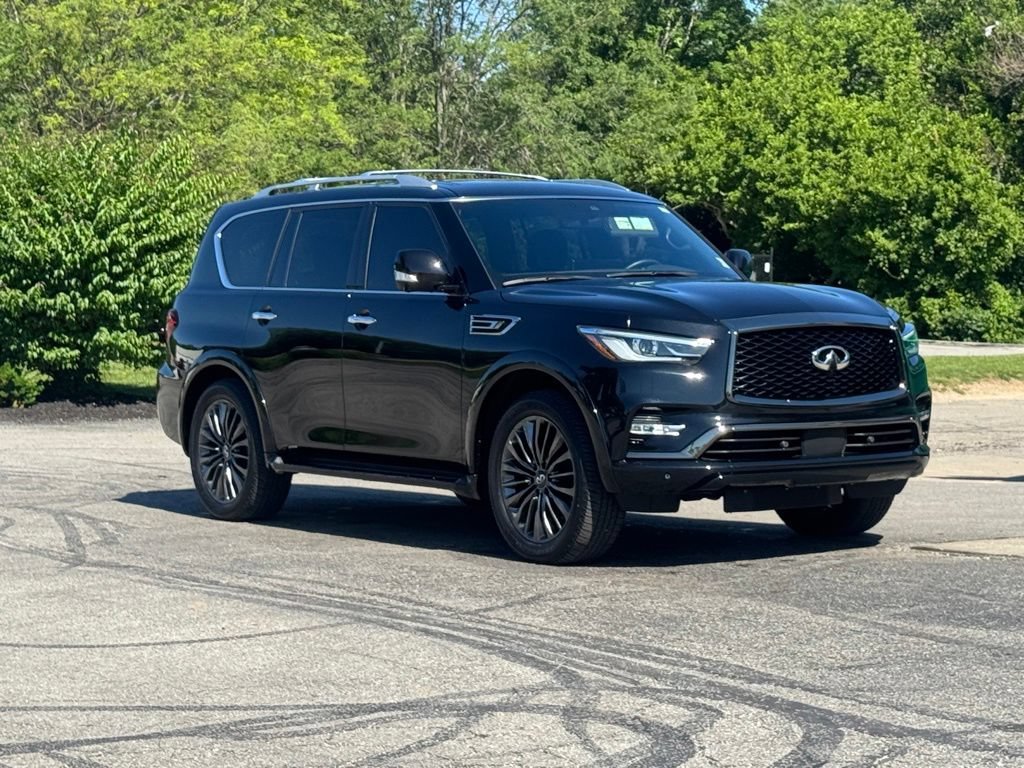 Used 2024 INFINITI QX80 Sensory