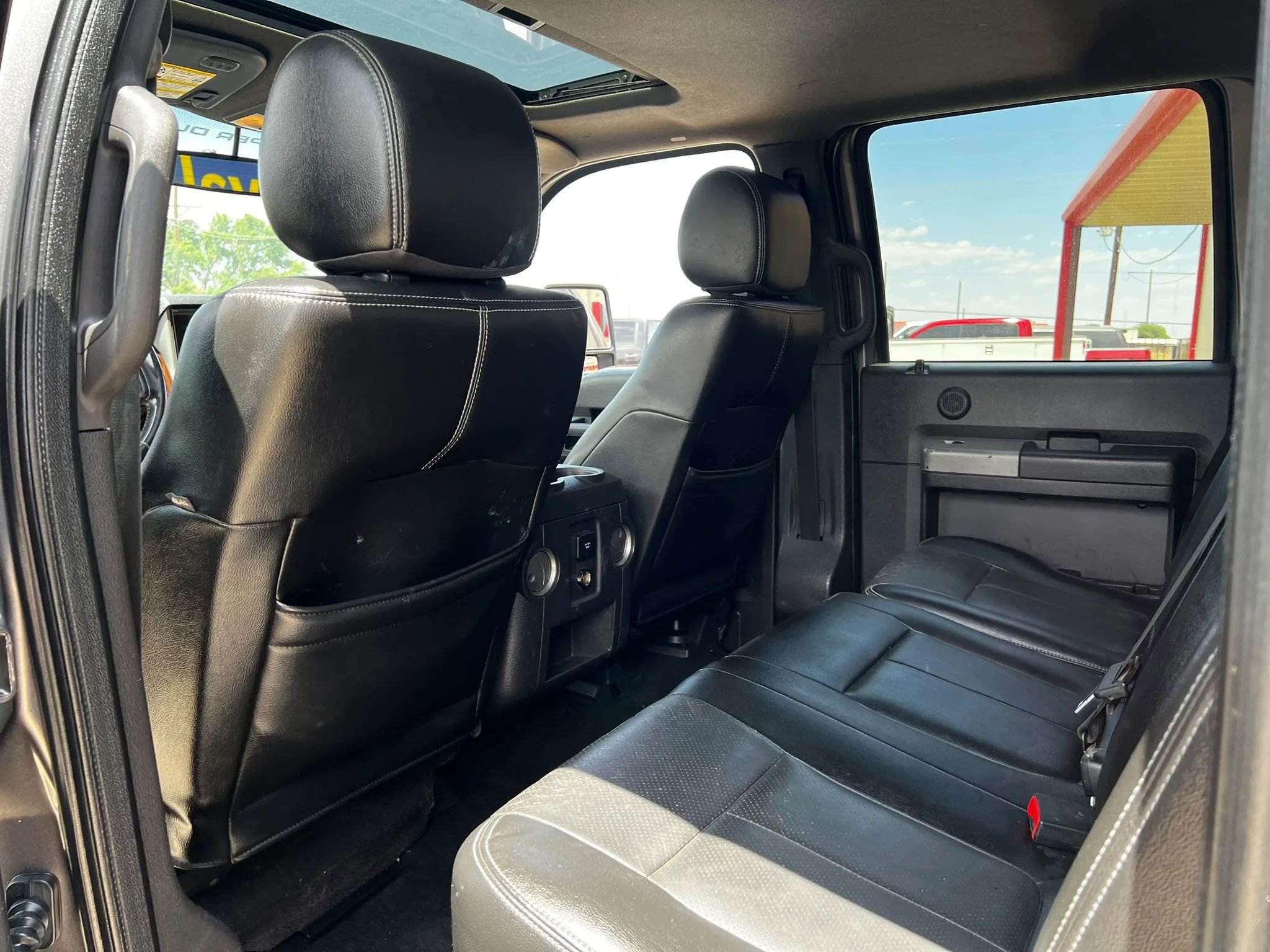 Used 2013 Ford F250 Lariat w/ Lariat Ultimate Pkg AWD/4WD image 23