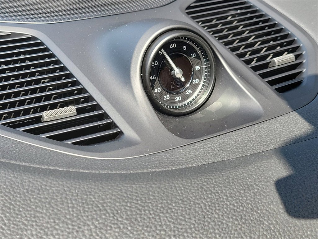 New 2025 Porsche Cayenne E-Hybrid image 31