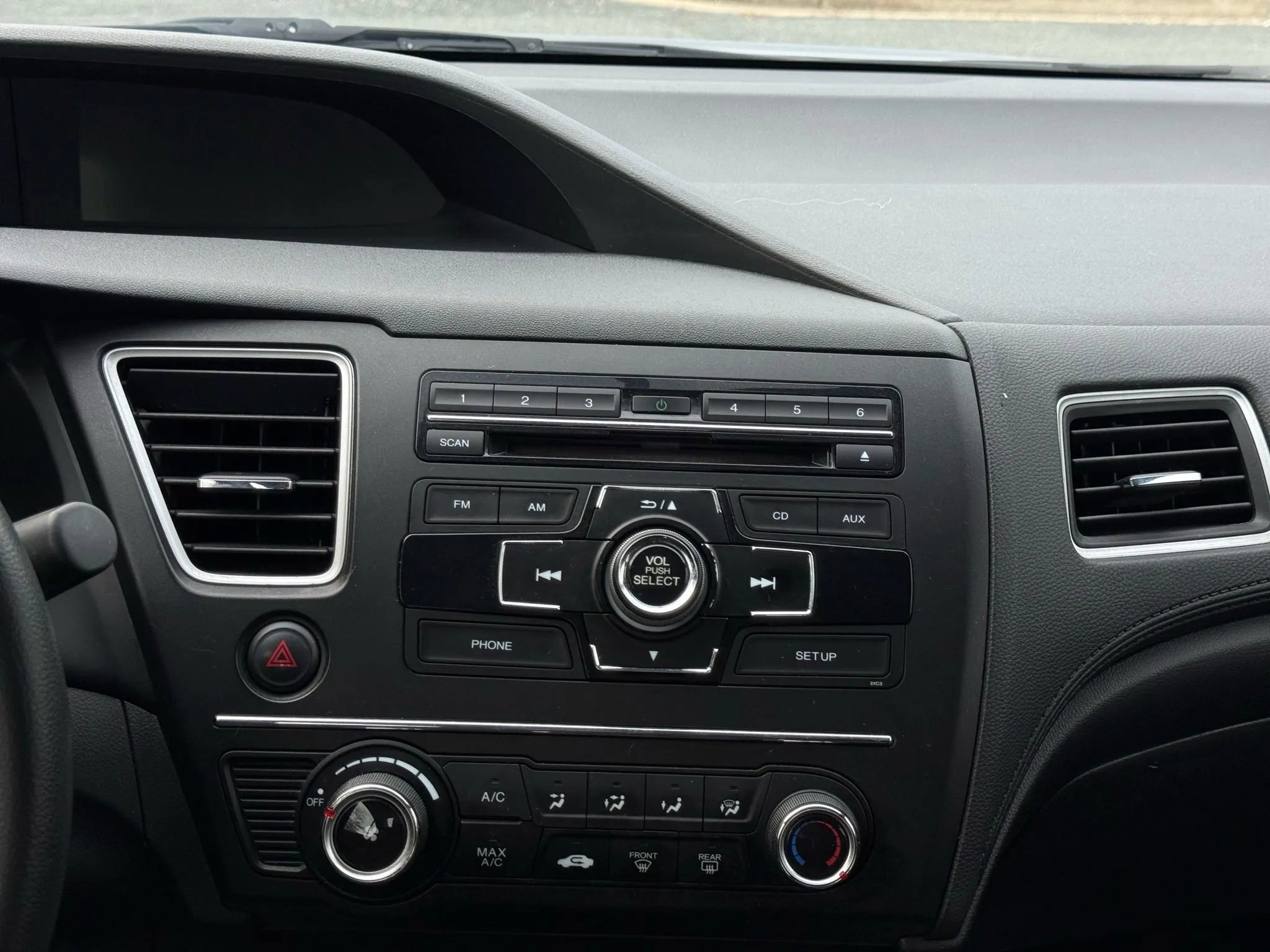 Used 2015 Honda Civic LX image 29