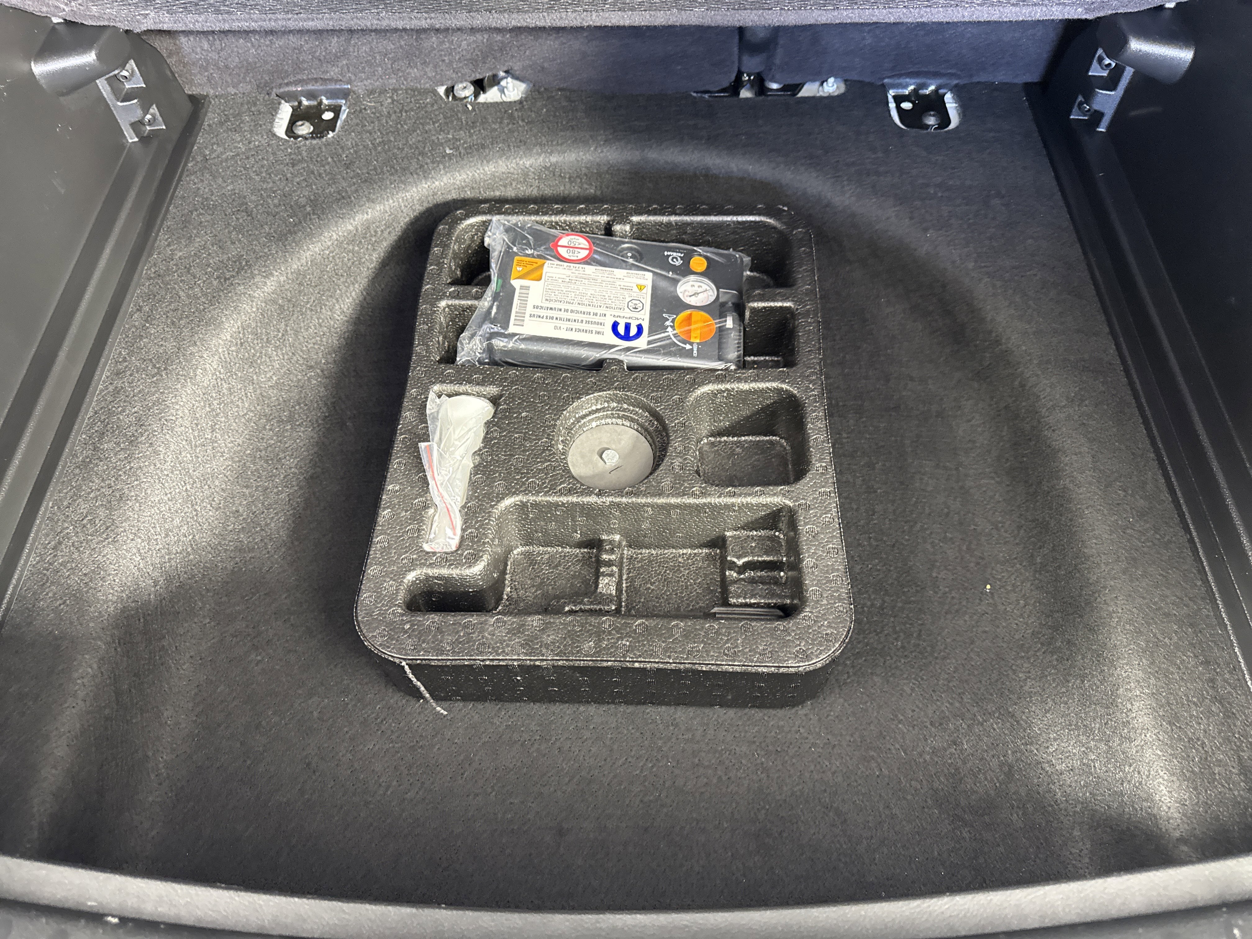 Used 2022 Jeep Compass Limited image 21