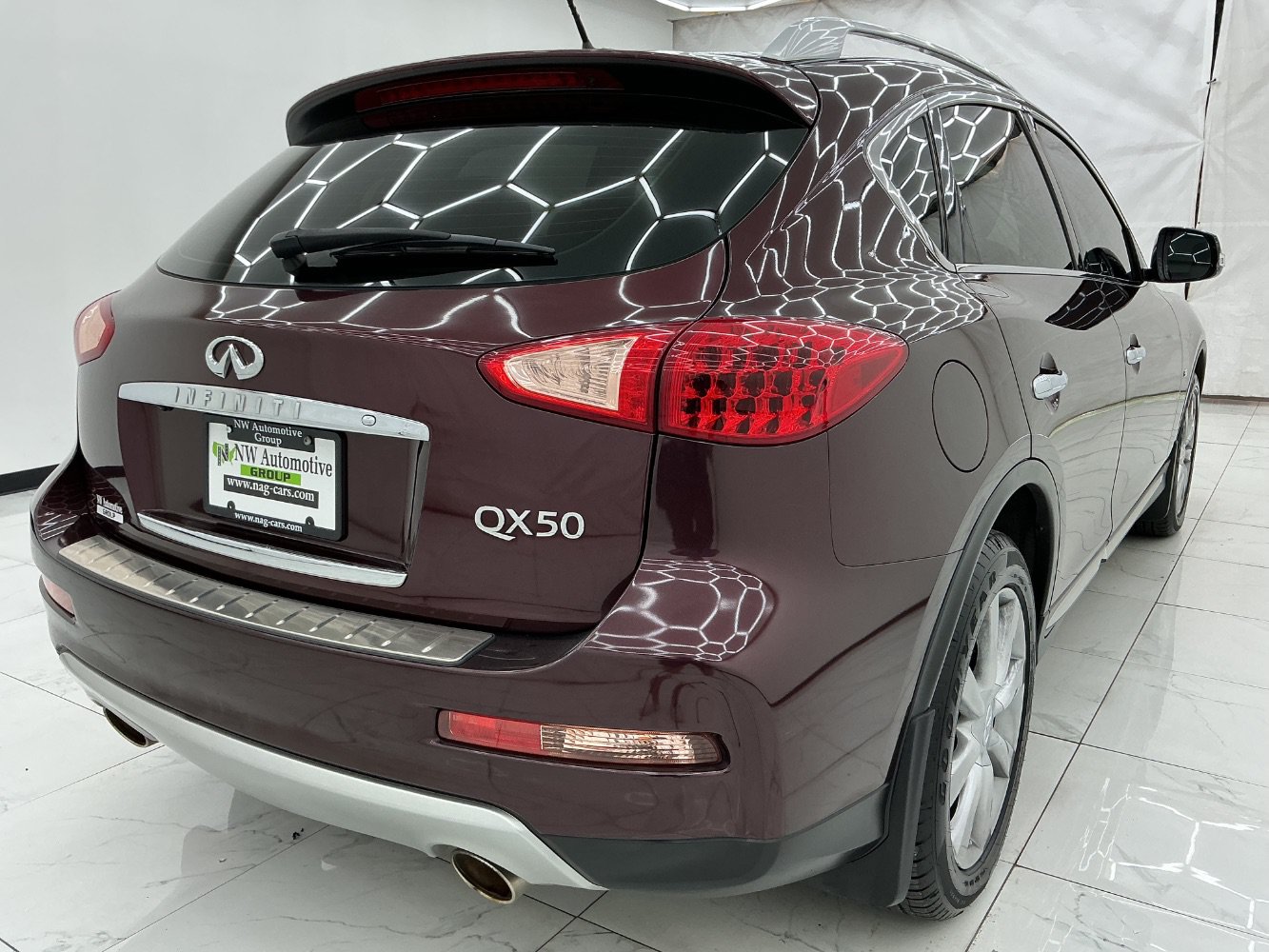 Used 2016 INFINITI QX50 AWD w/ Premium Package image 8