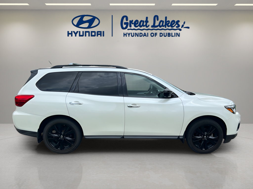 Used 2018 Nissan Pathfinder SL w/ Midnight Edition Package AWD/4WD image 6