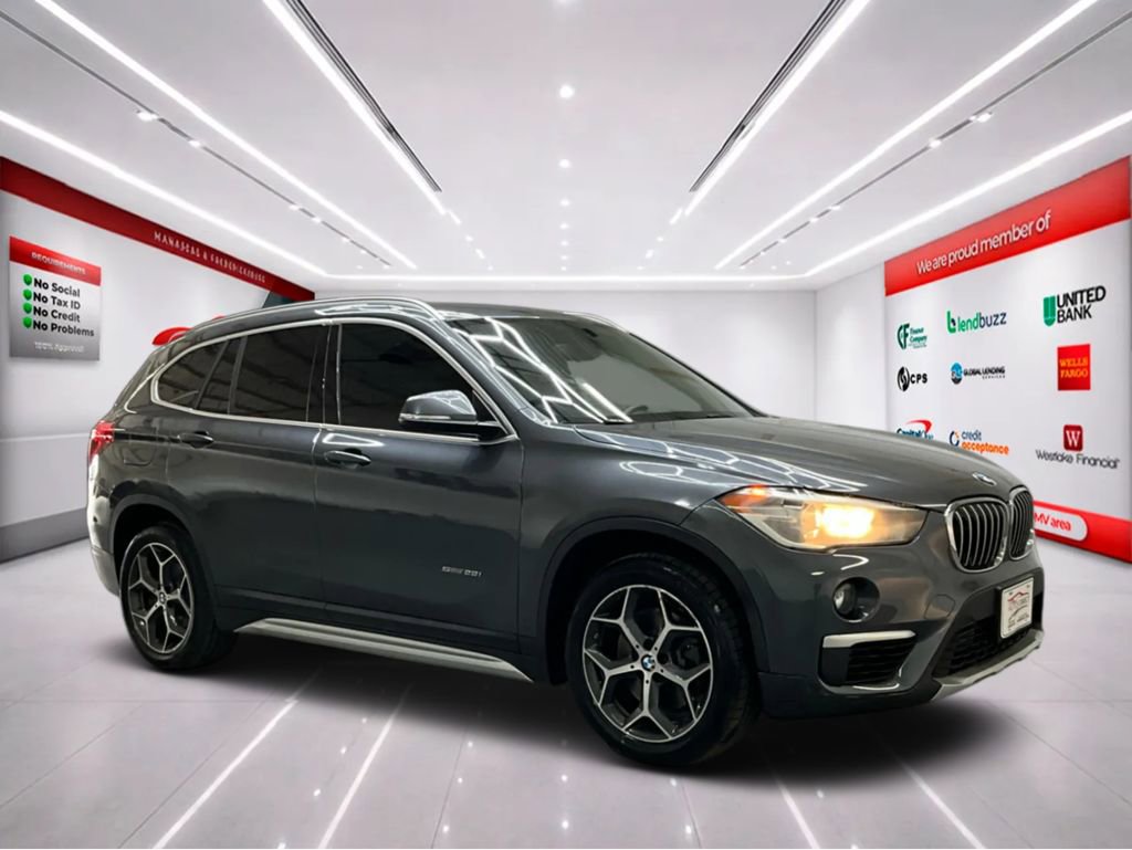 Used 2017 BMW X1 sDrive28i FWD image 2