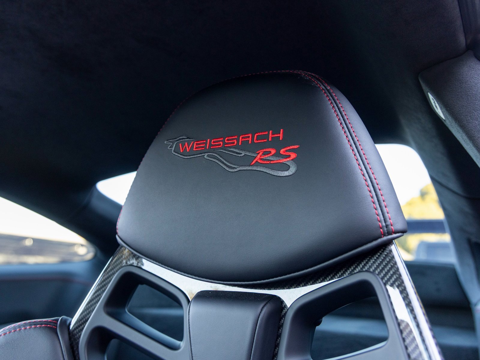 Certified 2018 Porsche 911 GT2 RS image 42